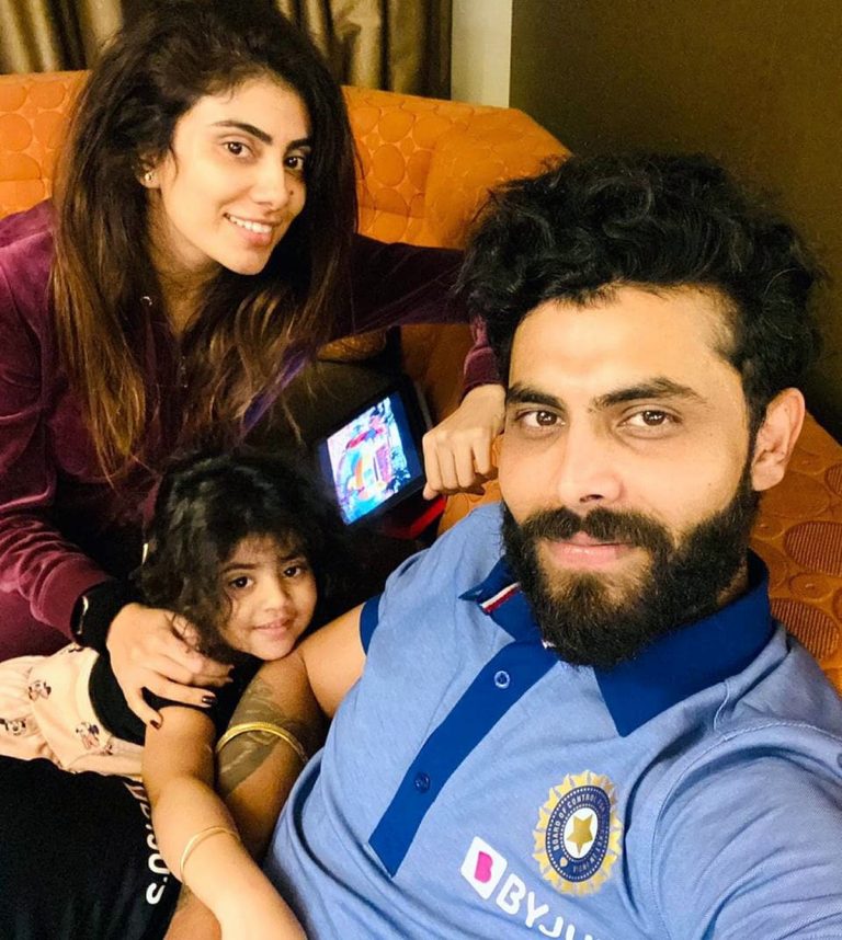 12team4 768x858 1 Ravindra Jadeja's wife Riva Solanki is the daughter of a millionaire father, son-in-law was gifted an Audi of 1 crore even before marriage