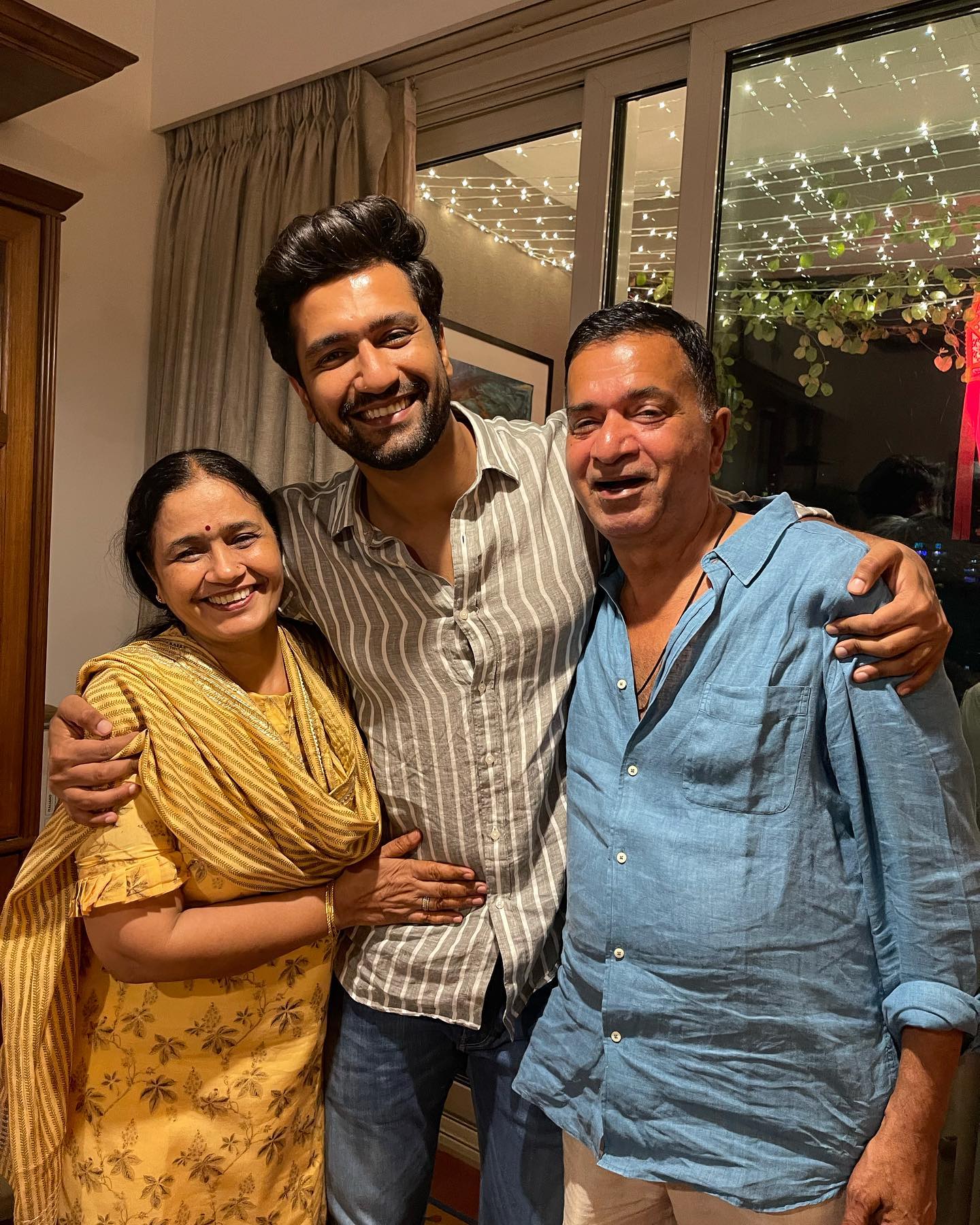 251551143 365484438687279 8083367448527361399 n Birthday Special: Vicky Kaushal used to live in a chawl at one time, today he is the owner of property worth so many crores, he lives a luxurious life