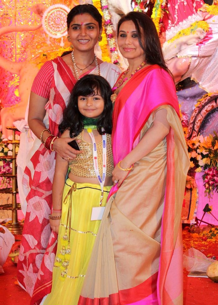 6dd9ed1d900643560fe7de2b4c971655 1 Rani Mukherjee's daughter appeared in front of the camera for the first time, Adira Chopra won the hearts of fans with her cuteness
