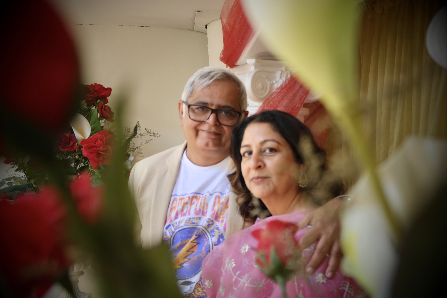 After living in live-in for 17 years, Hansal Mehta gave name to the relationship, at the age of 54, father of 4 children married Safina Hussain