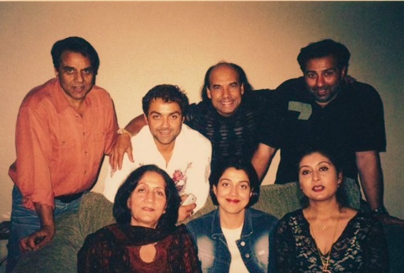 post image a64902e 2 Not only Bobby-Sunny Deol is closest to his mother Prakash Kaur, but these people are also very close to the heart of Dharmendra's wife.