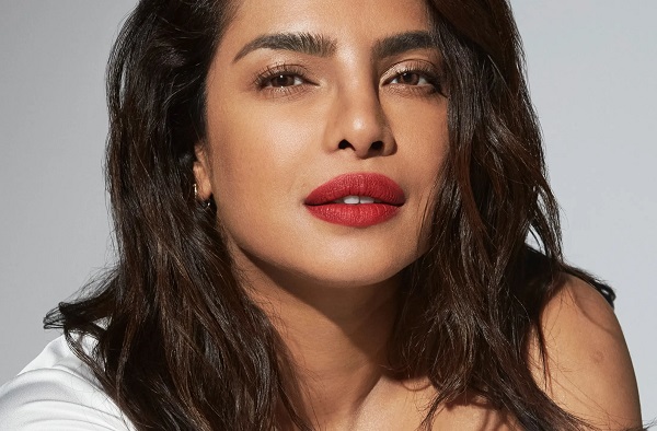 priyanka 1 1 Priyanka Chopra was injured during the shooting of the film, the actress has given birth to a daughter in the last 3 months.